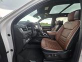 Thumbnail of 2023 White Frost Tricoat GMC Yukon XL