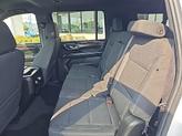 Thumbnail of 2022 Summit White GMC Yukon XL