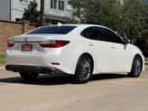 Thumbnail of 2018 White Pearl Lexus ES 350