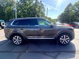 Thumbnail of 2020 Green Kia Telluride
