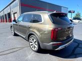 Thumbnail of 2020 Green Kia Telluride