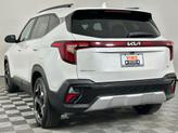 Thumbnail of 2024 Snow White Pearl Kia Seltos