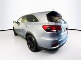 Thumbnail of 2020 Everlasting Silver Kia Sorento