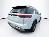 Thumbnail of 2025 Everest White Pearl Tricoat Nissan Pathfinder