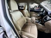 Thumbnail of 2020 Pearl White Tricoat Nissan Rogue