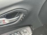 Thumbnail of 2019 Black Jeep Cherokee