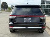 Thumbnail of 2022 Infinite Black Metallic Clearcoat Lincoln Aviator