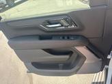 Thumbnail of 2025 Summit White GMC Yukon