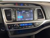Thumbnail of 2018 Salsa Red Pearl Toyota Highlander