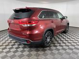 Thumbnail of 2018 Salsa Red Pearl Toyota Highlander