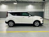 Thumbnail of 2020 Snow White Pearl Kia Soul