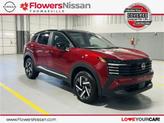 Photo of 2025 2t Red Blk Roof Nissan Kicks