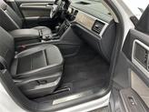 Thumbnail of 2022 Oryx White Pearl Effect Volkswagen Atlas