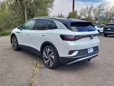 Thumbnail of 2025 Opal White Pearl W / Black Roof Volkswagen ID.4