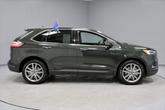 Thumbnail of 2022 Forged Green Metallic Ford Edge