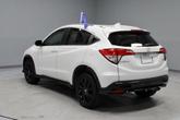 Thumbnail of 2022 Platinum White Pearl Honda HR-V