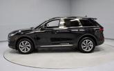 Thumbnail of 2023 Infinite Black Metallic Clearcoat Lincoln Corsair