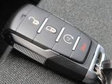 Thumbnail of 2020 Diamond Black Crystal Pearlcoat RAM 1500