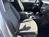 Thumbnail of 2022 Silver Ice Metallic Chevrolet Equinox