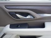 Thumbnail of 2021 Summit White GMC Yukon
