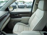 Thumbnail of 2021 Summit White GMC Yukon