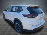 Thumbnail of 2024 Everest White Pearl Nissan Rogue