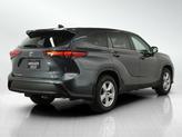 Thumbnail of 2022 Magnetic Gray Metallic Toyota Highlander
