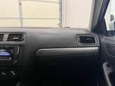 Thumbnail of 2017 White Volkswagen Jetta