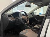Thumbnail of 2017 White Volkswagen Jetta