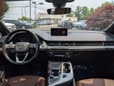 Thumbnail of 2019 White Audi Q7