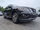 Thumbnail of 2019 Black Nissan Pathfinder