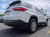 Thumbnail of 2021 White Chevrolet Traverse