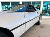 Thumbnail of 1989 White Chevrolet Corvette