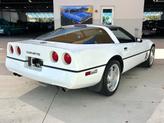 Thumbnail of 1989 White Chevrolet Corvette