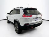 Thumbnail of 2022 Bright White Clearcoat Jeep Cherokee