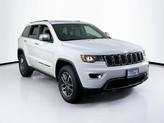 Thumbnail of 2022 Bright White Clearcoat Jeep Grand Cherokee