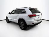 Thumbnail of 2022 Bright White Clearcoat Jeep Grand Cherokee