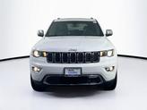 Thumbnail of 2022 Bright White Clearcoat Jeep Grand Cherokee