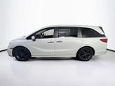 Thumbnail of 2022 Platinum White Pearl Honda Odyssey