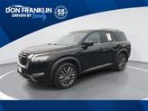 Photo of 2024 Black Nissan Pathfinder