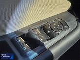 Thumbnail of 2017 Oxford White Ford Edge