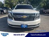 Thumbnail of 2017 Iridescent Pearl Tricoat Chevrolet Suburban