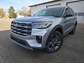 Thumbnail of 2025 Iconic Silver Metallic Ford Explorer