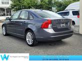 Thumbnail of 2010 Titanium Gray Metallic Volvo S40