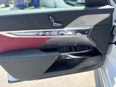 Thumbnail of 2025 Mineral White Metallic BMW 740