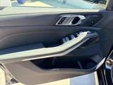Thumbnail of 2024 Black Sapphire Metallic BMW X7