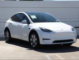 Photo of 2021 Pearl White Multi-Coat Tesla Model Y