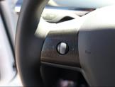 Thumbnail of 2021 Pearl White Multi-Coat Tesla Model Y