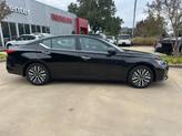 Thumbnail of 2025 Super Black Nissan Altima