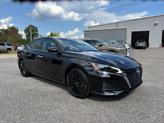 Thumbnail of 2025 Super Black Nissan Altima